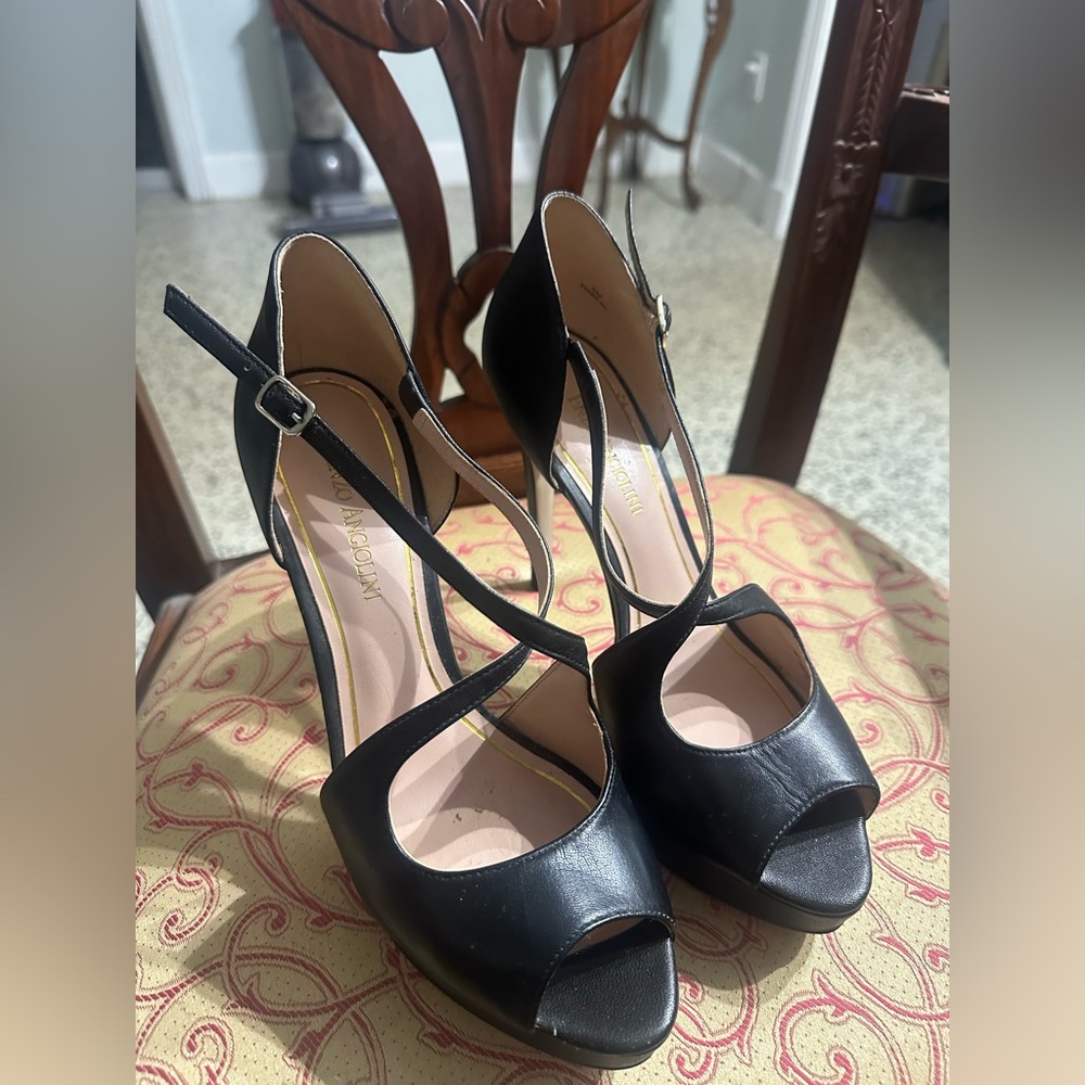 Enzo Angiolini Black Heels